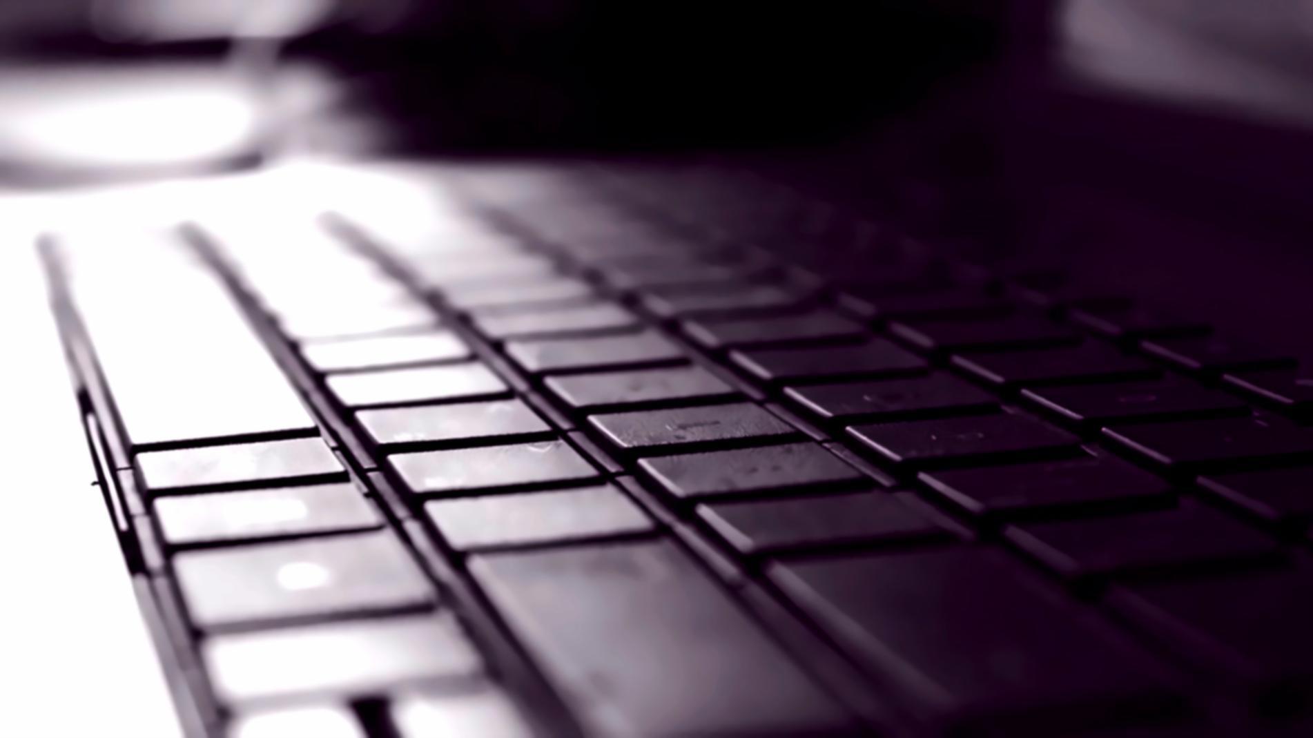 Syroxenth team collaborating on sustainable mobile development practices in modern office environment